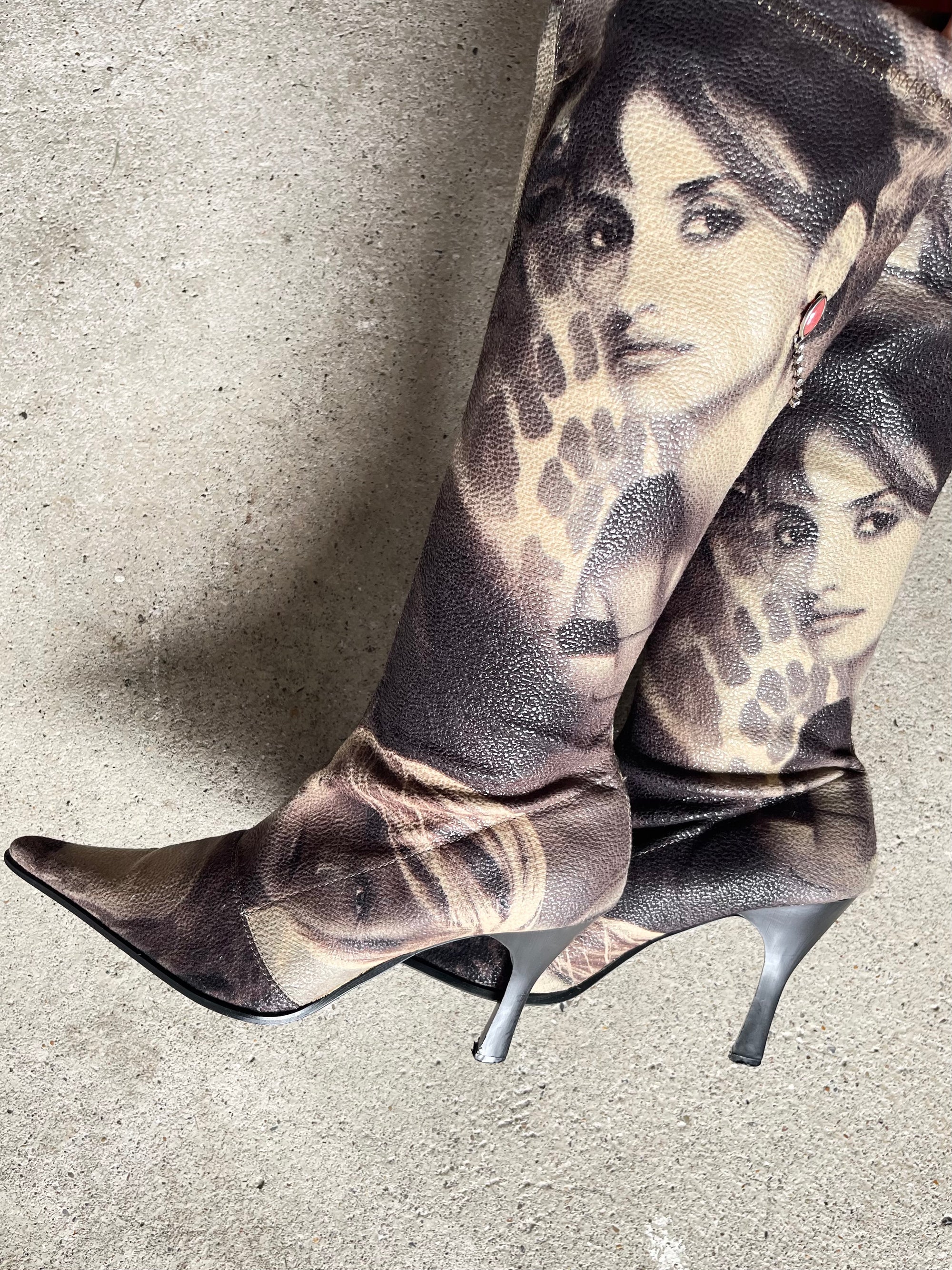 536 BOOTS - 40