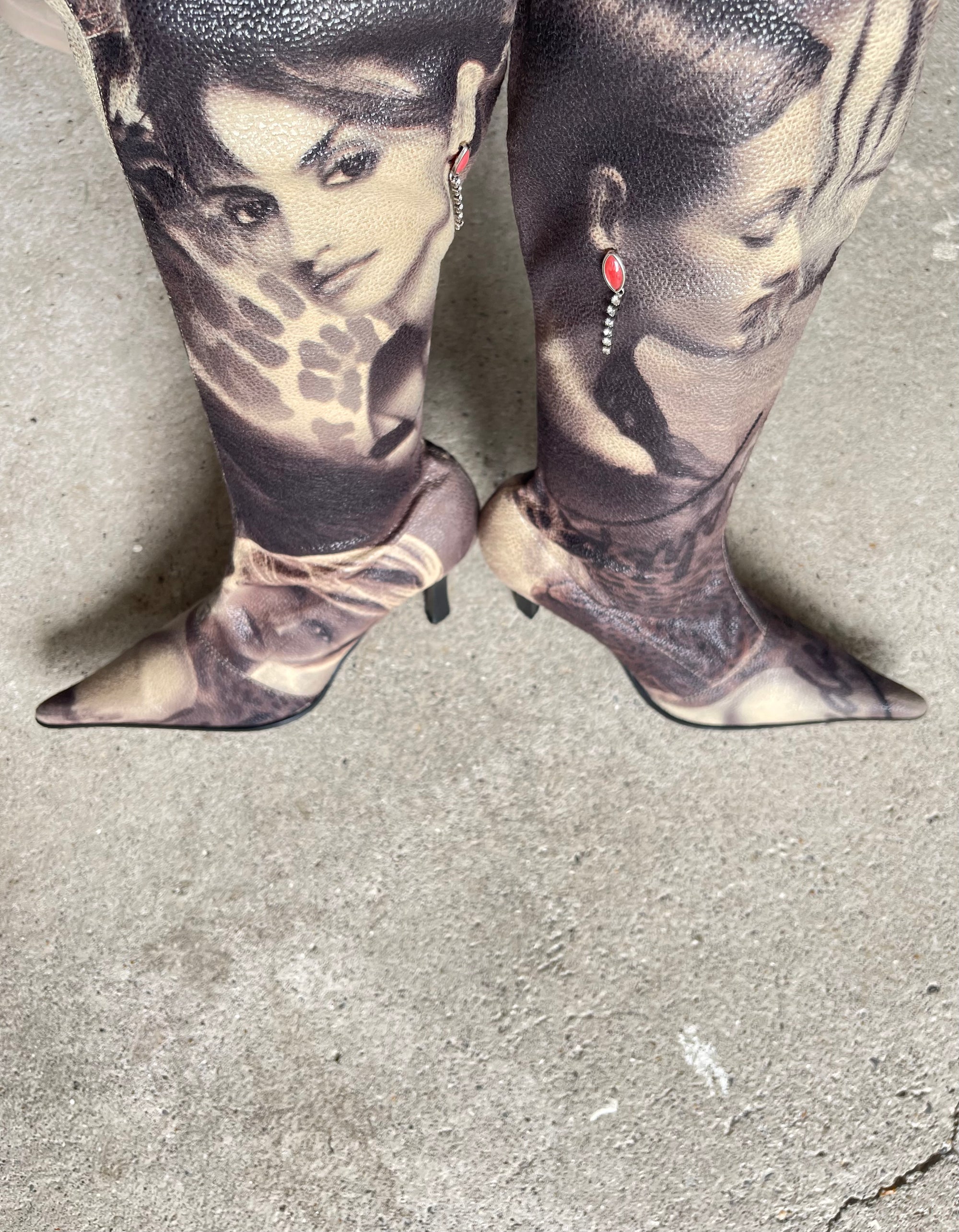 536 BOOTS - 40
