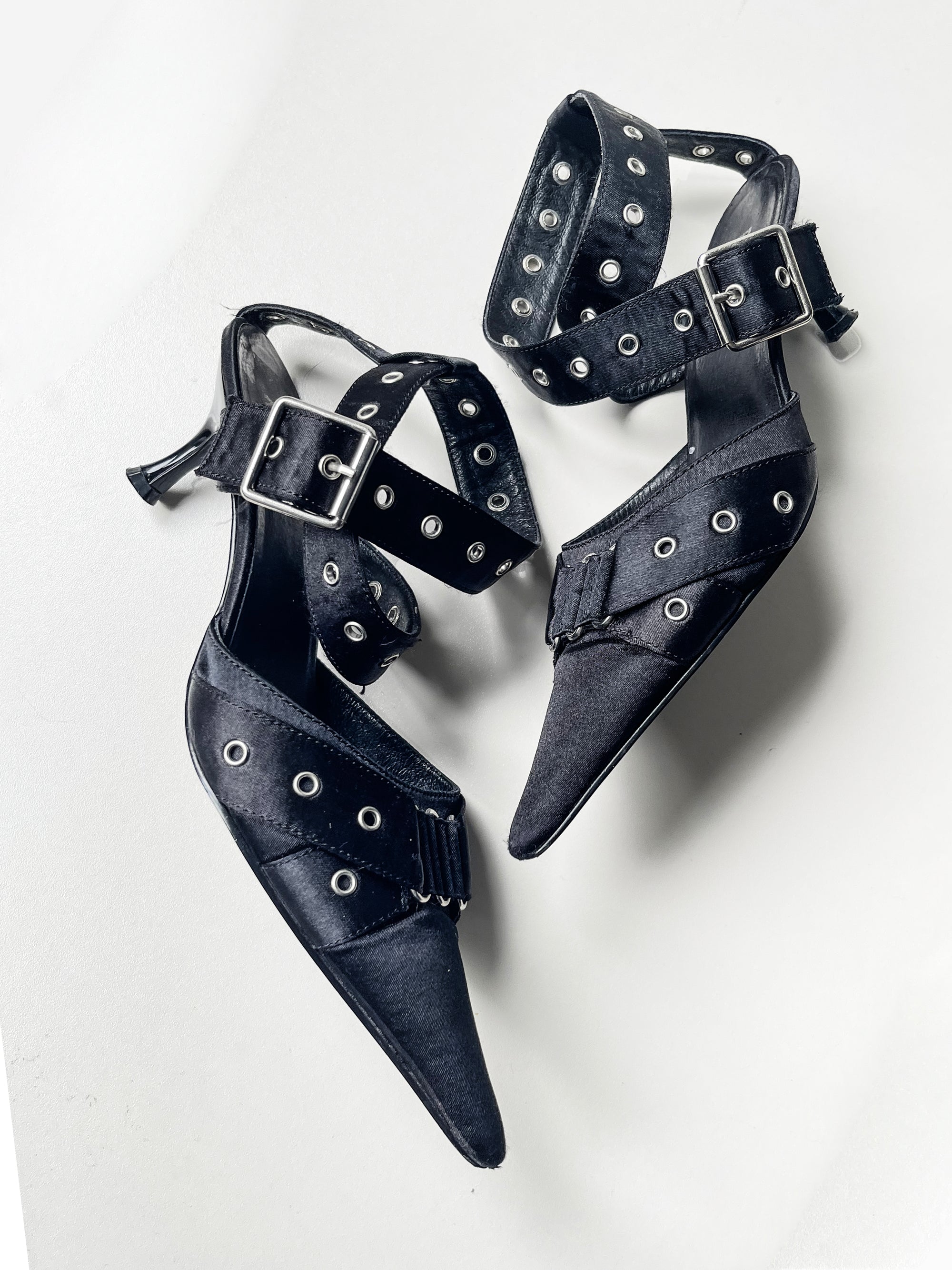 499 HEEL - 38