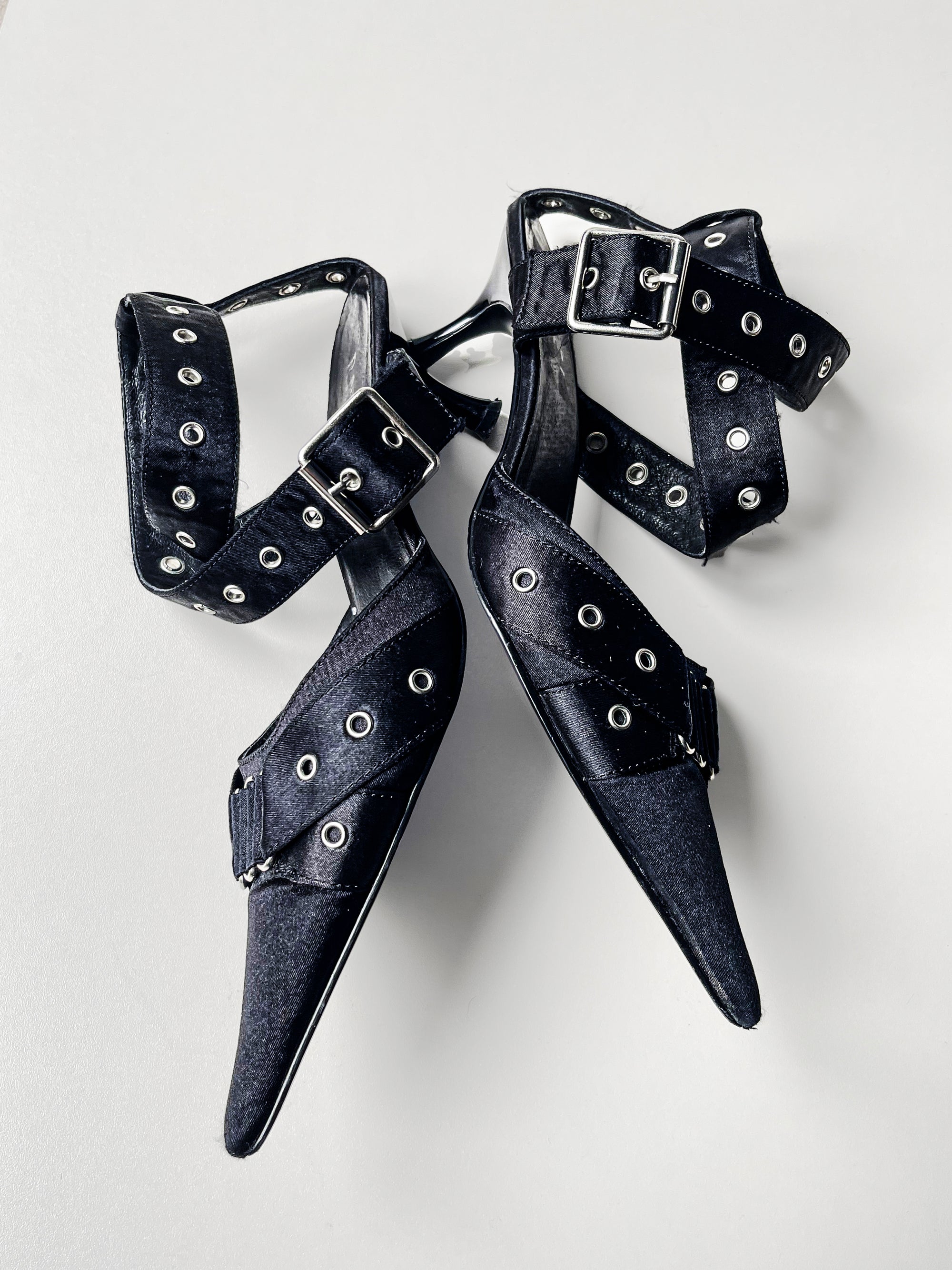 499 HEEL - 38