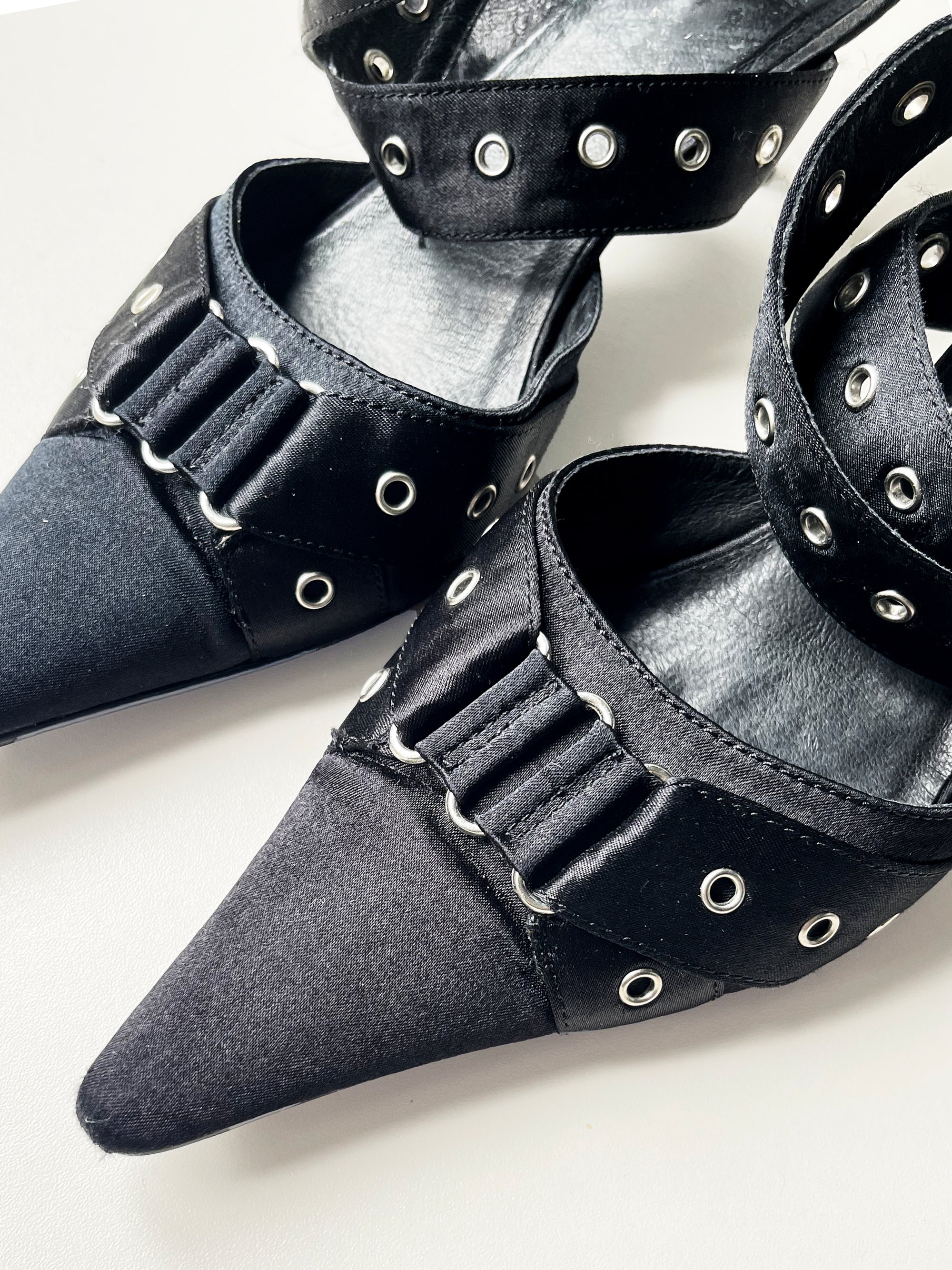 499 HEEL - 38