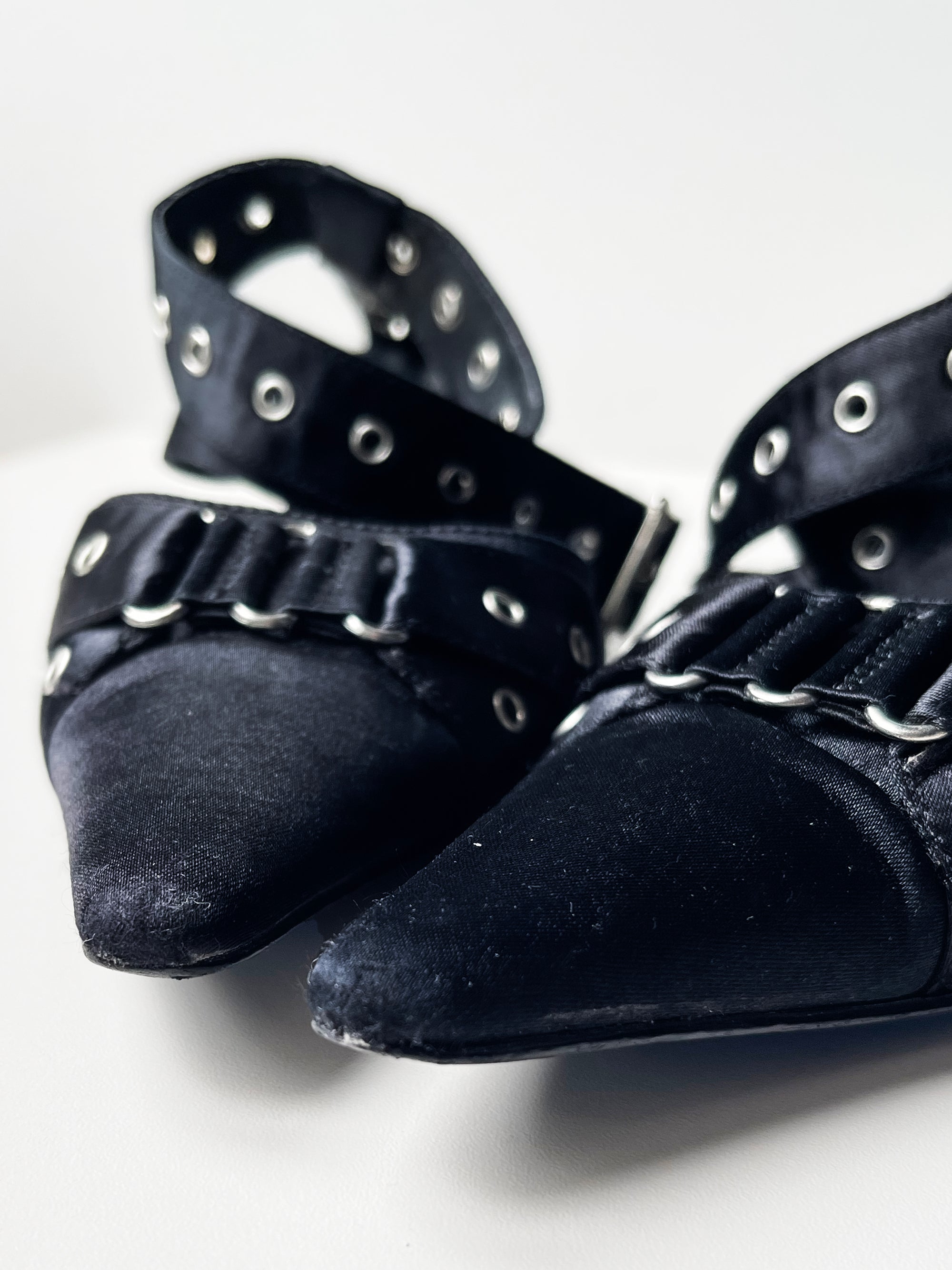 499 HEEL - 38