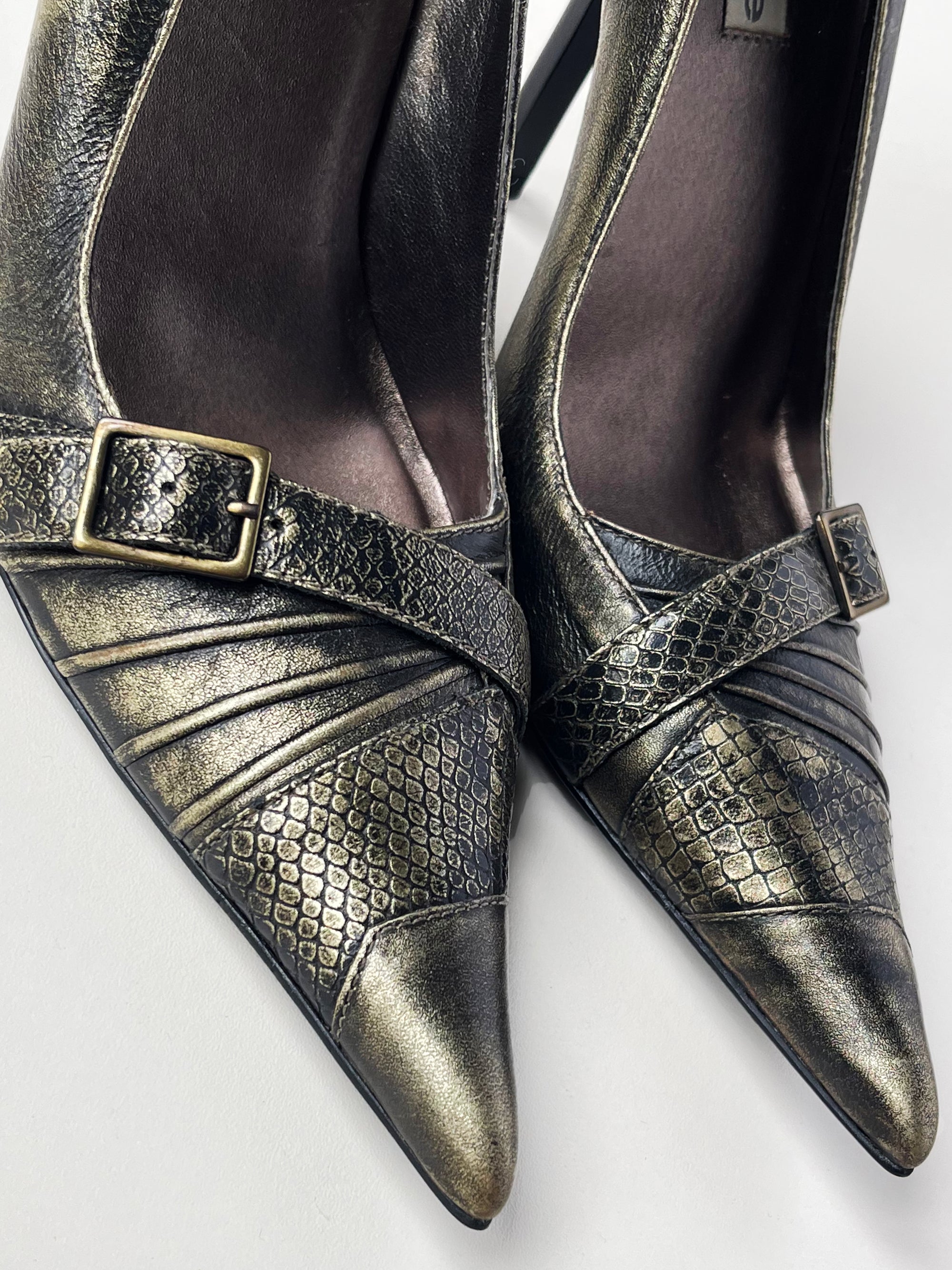 225 HEELS - 38