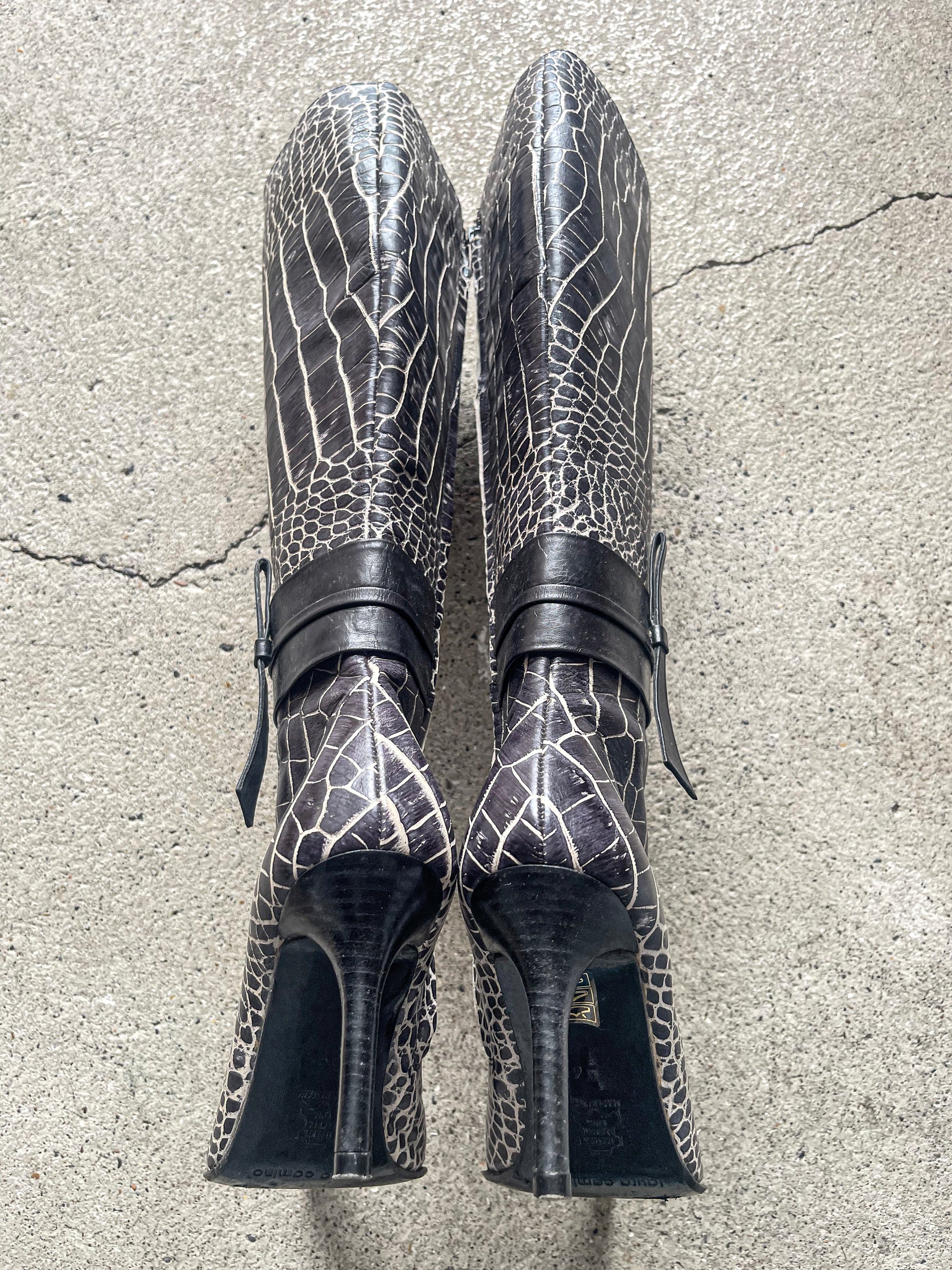 480 BOOTS