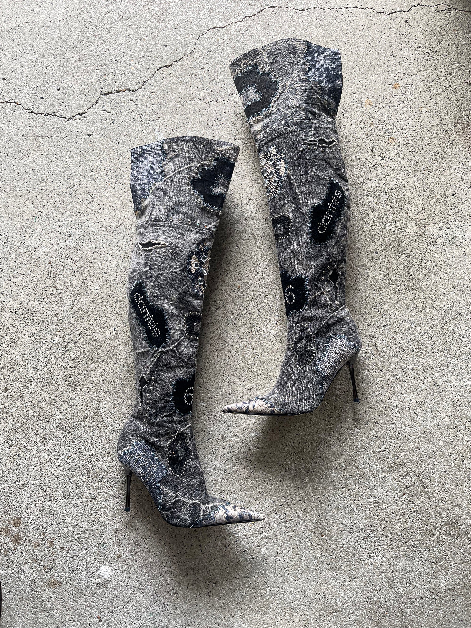 462 BOOTS - EU 39