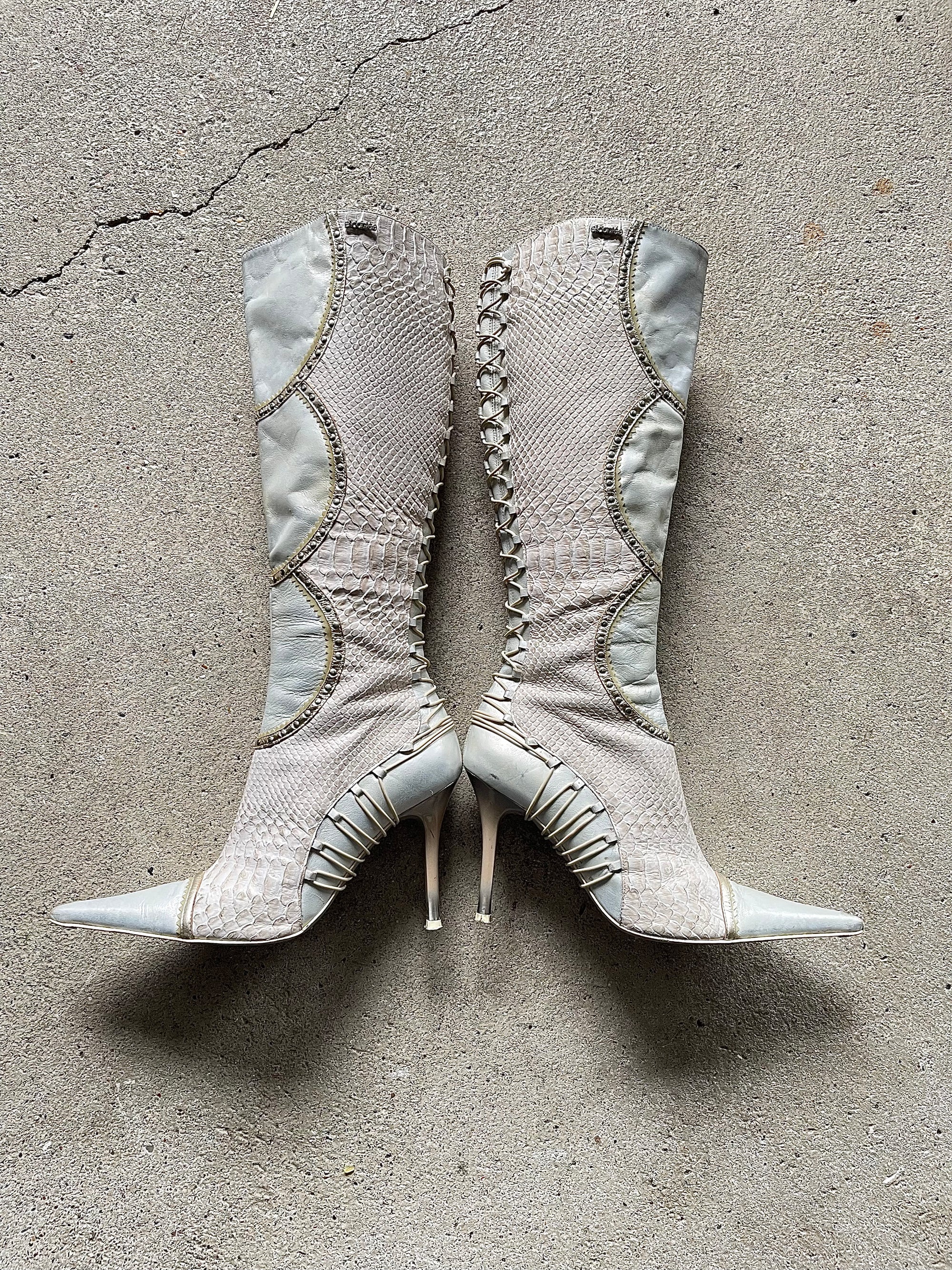 491 BOOTS - EU 38