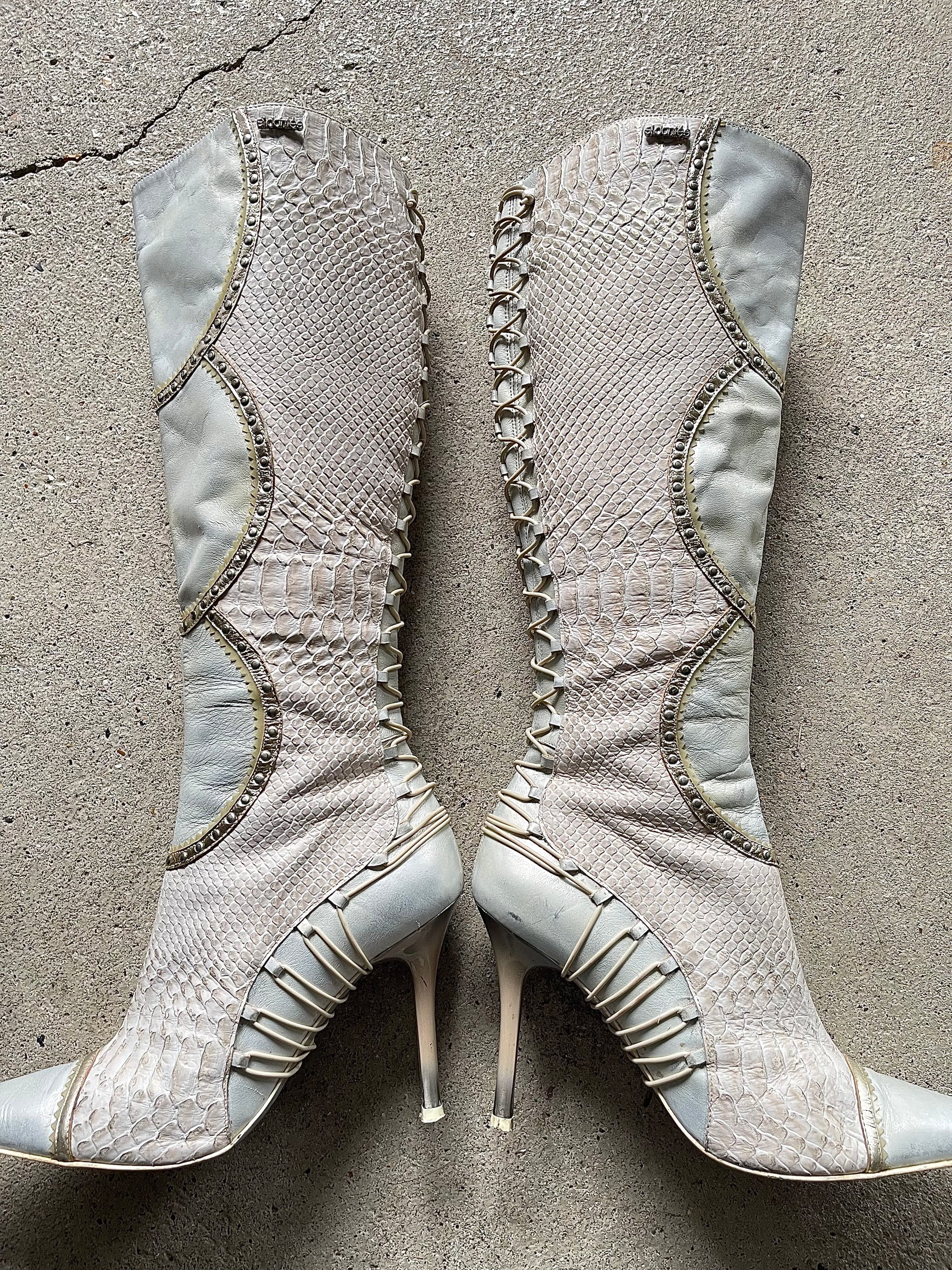 491 BOOTS - EU 38