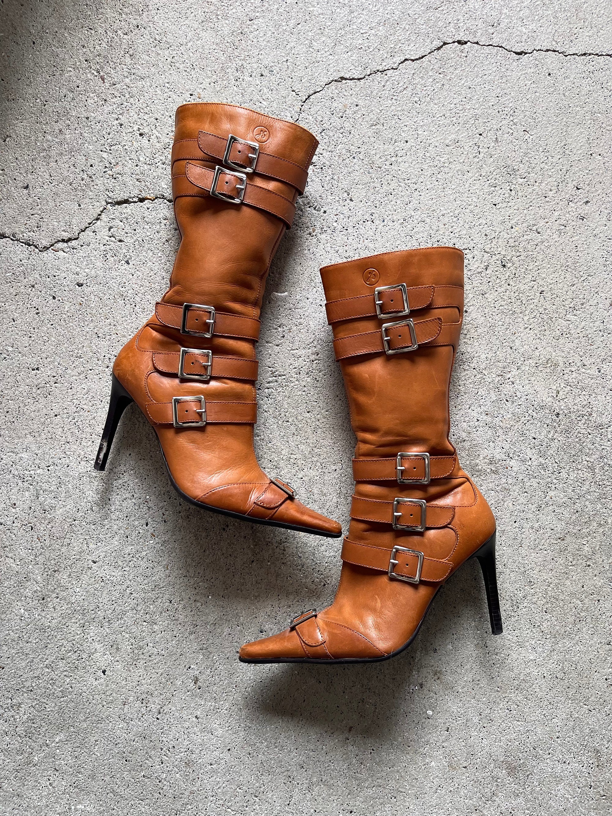 410 BOOTS - 37