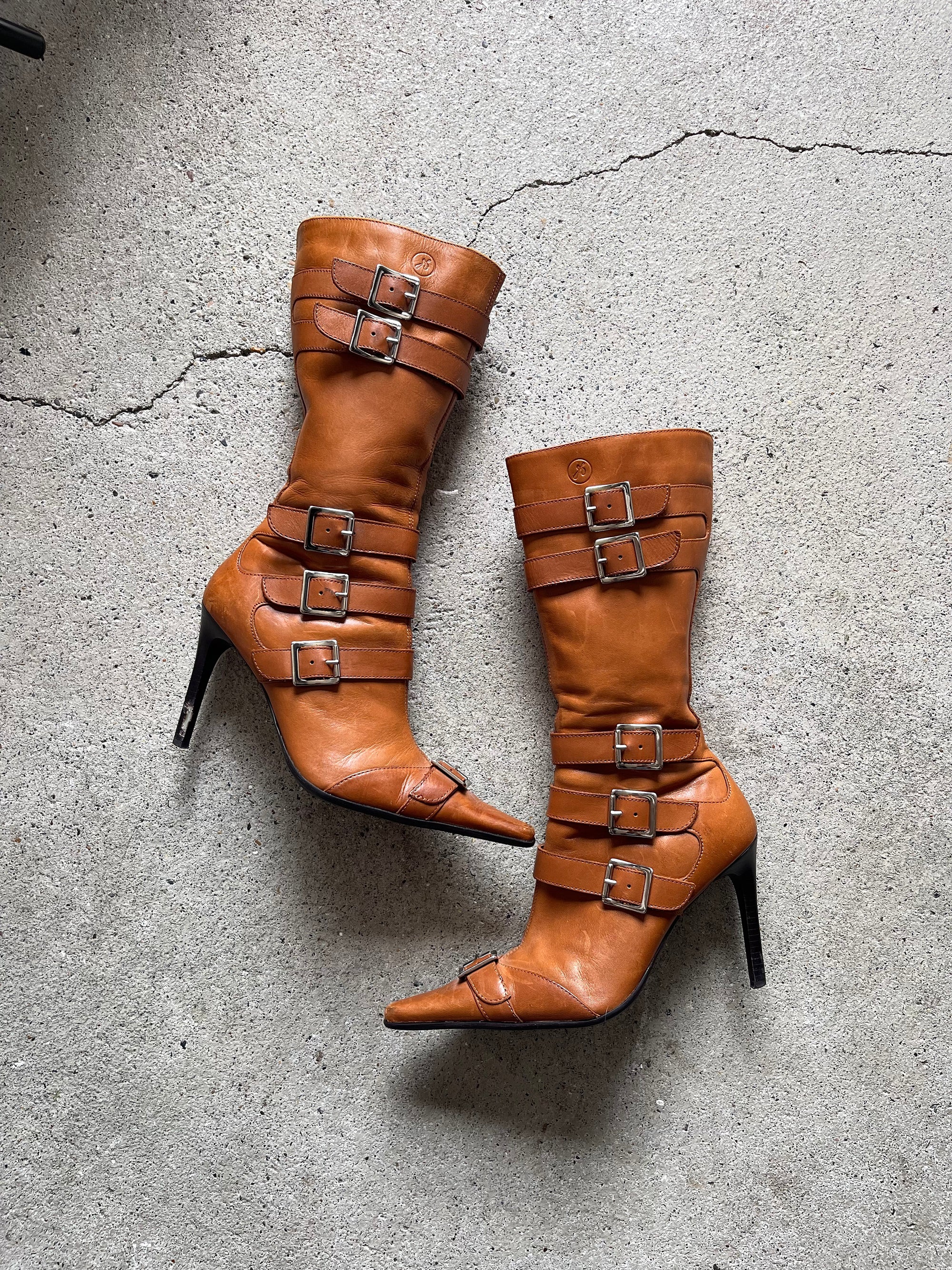 410 BOOTS - 37