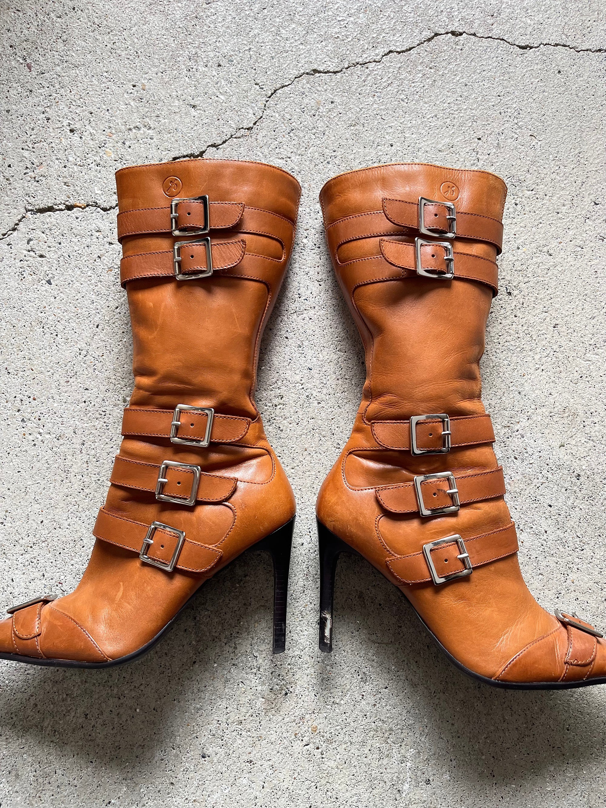410 BOOTS - 37