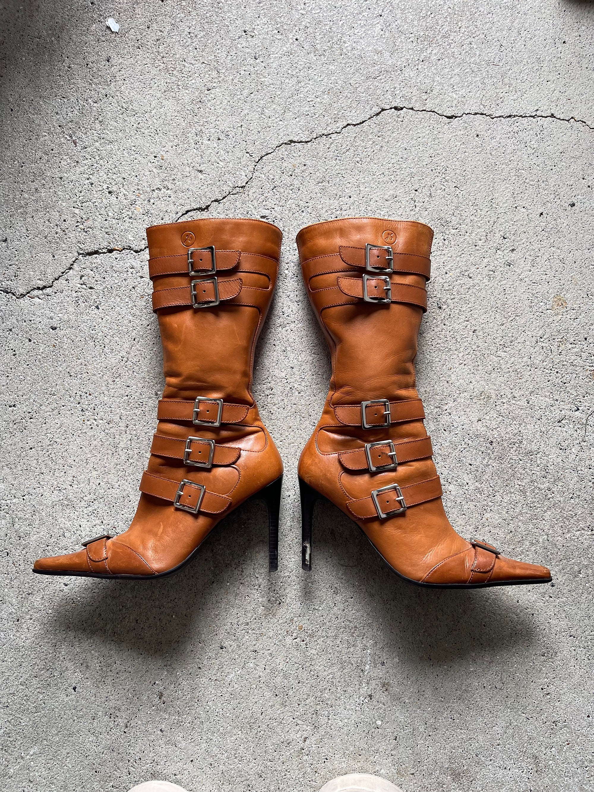 410 BOOTS - 37