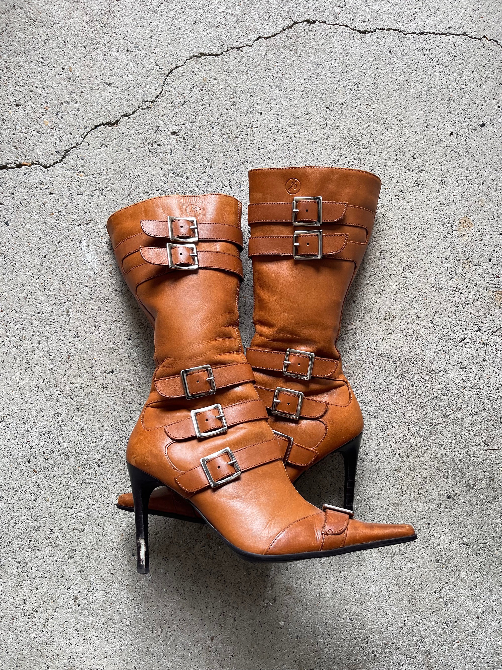 410 BOOTS - 37