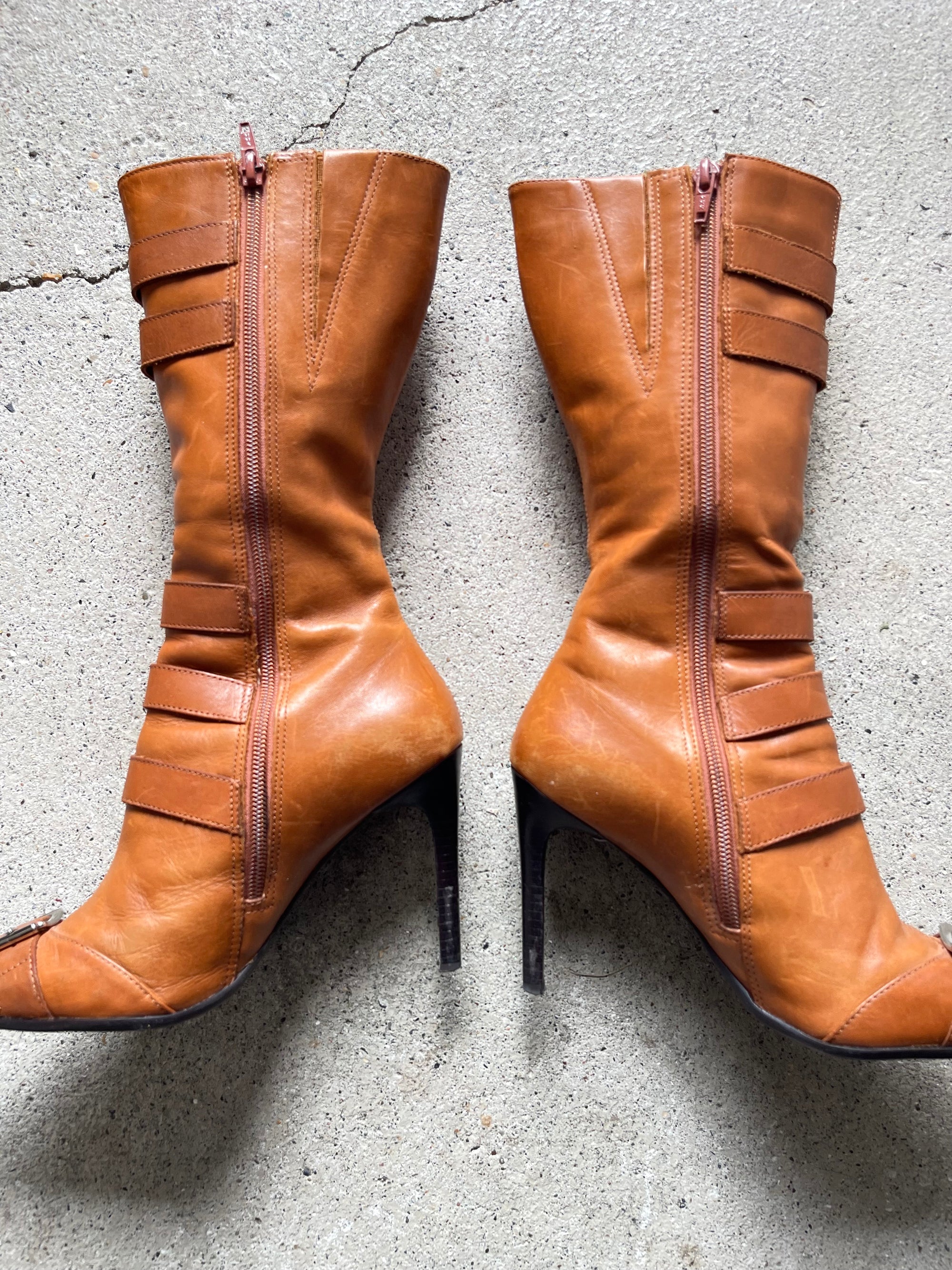 410 BOOTS - 37