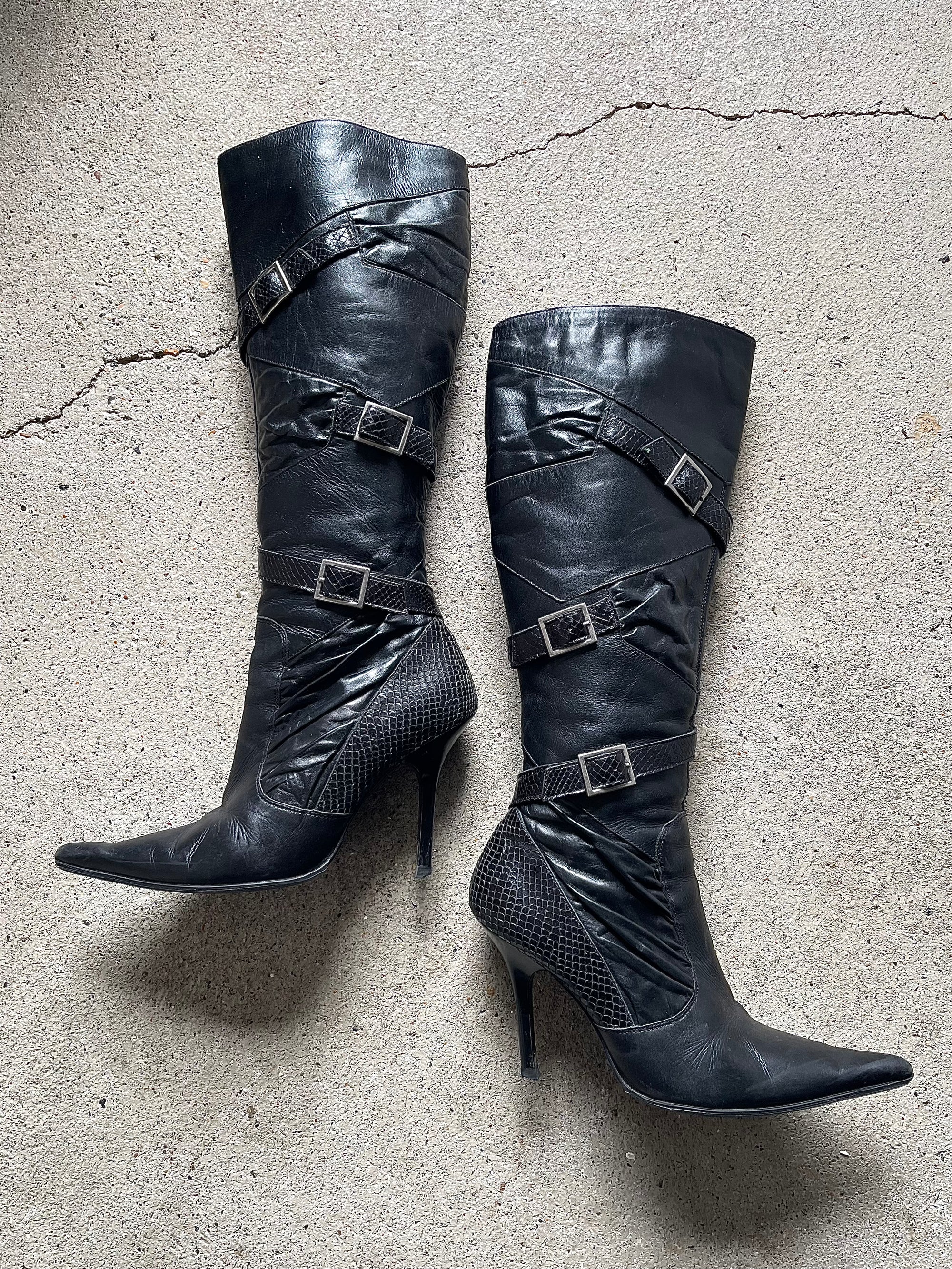 384 BOOTS - 37