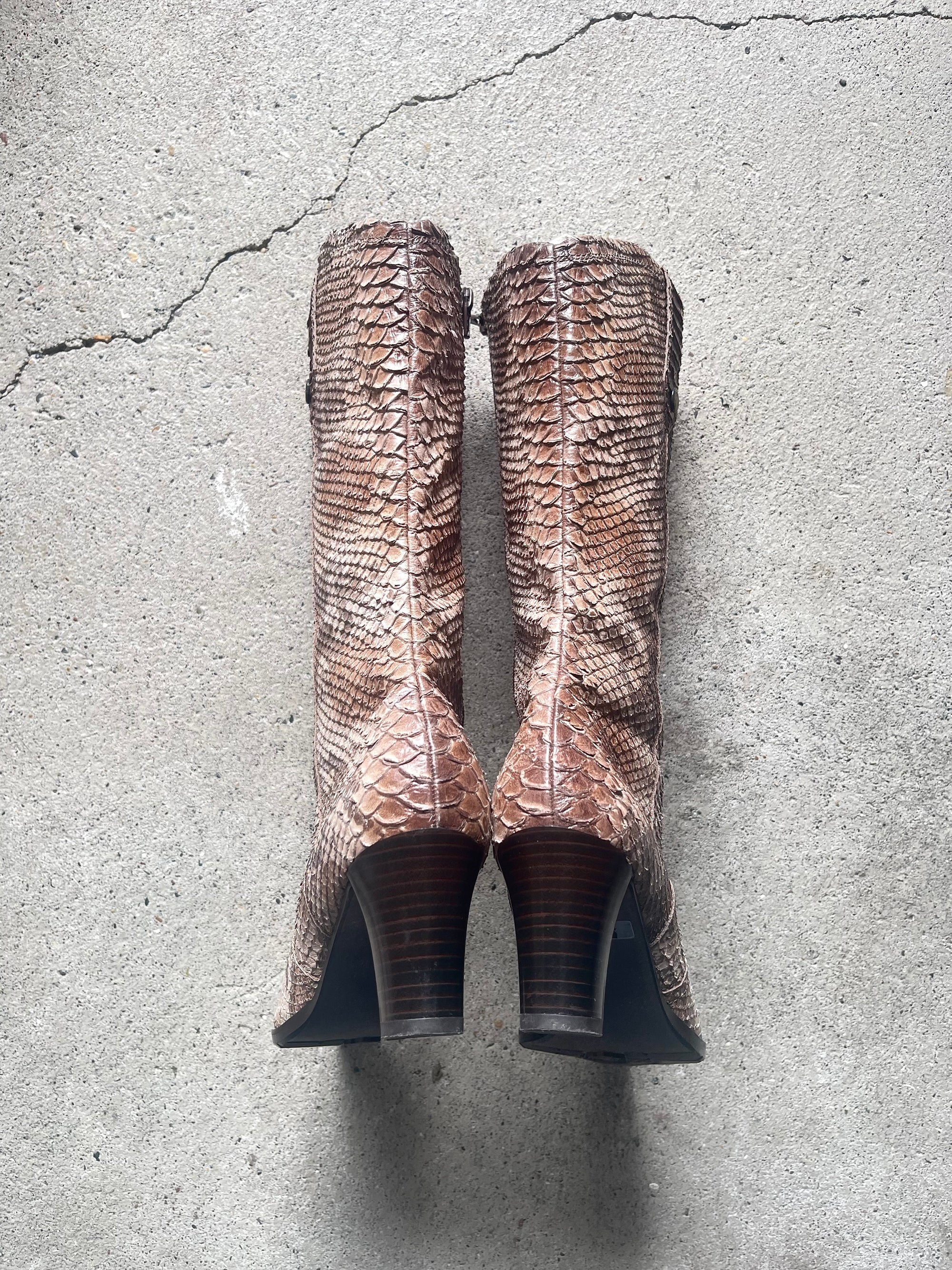 495 BOOTS - 38