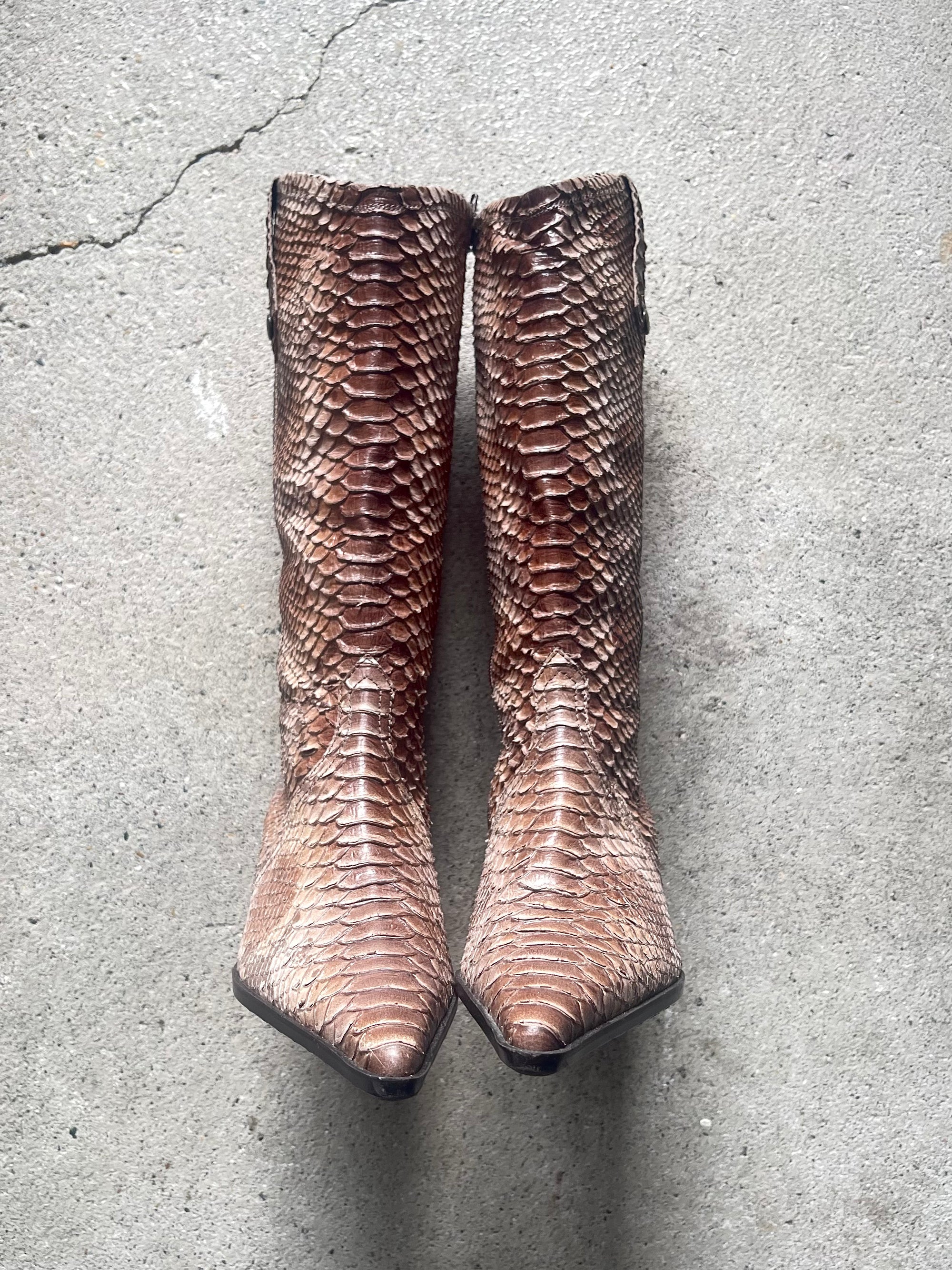 495 BOOTS - 38