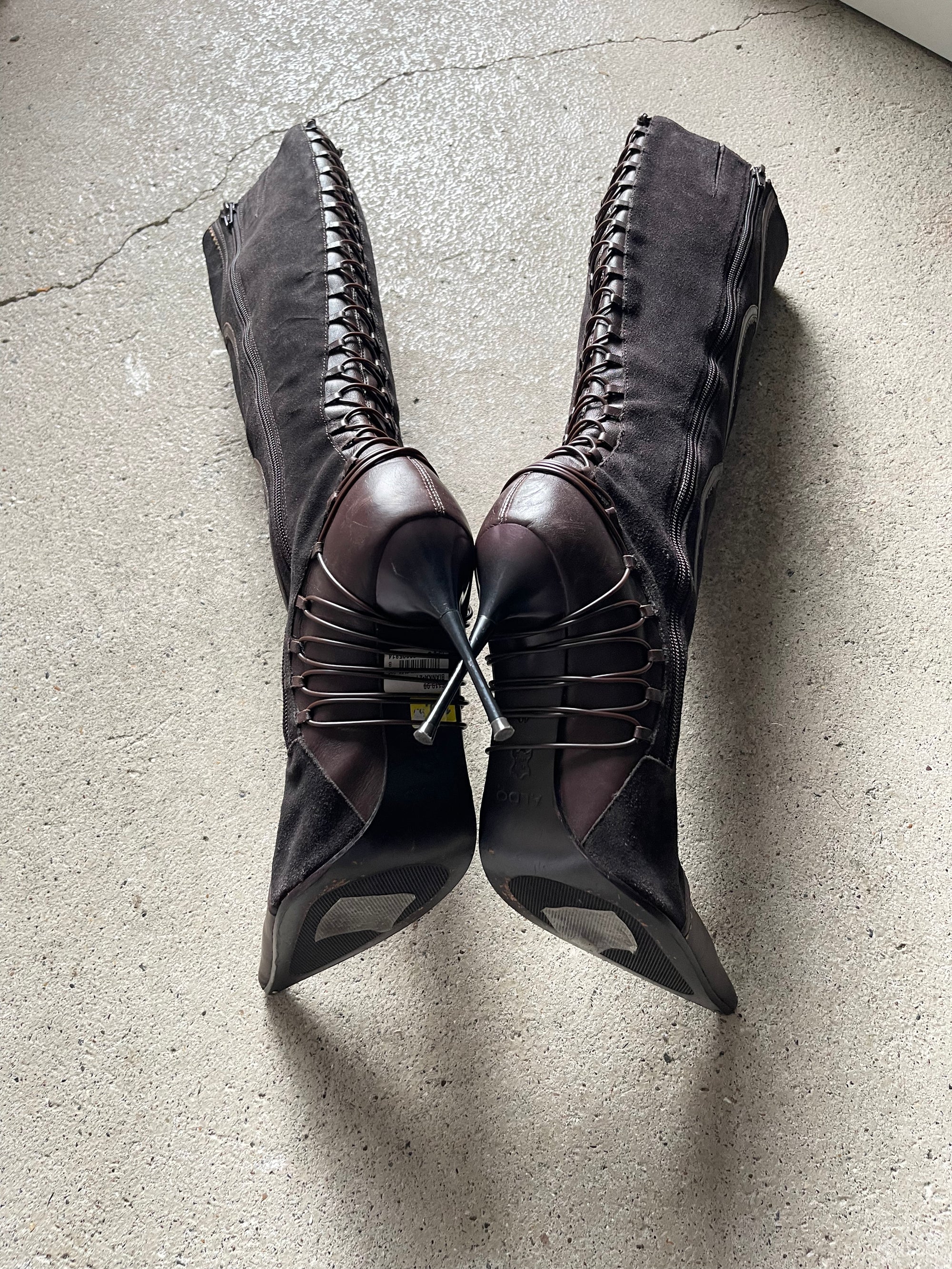 533 BOOTS - 40