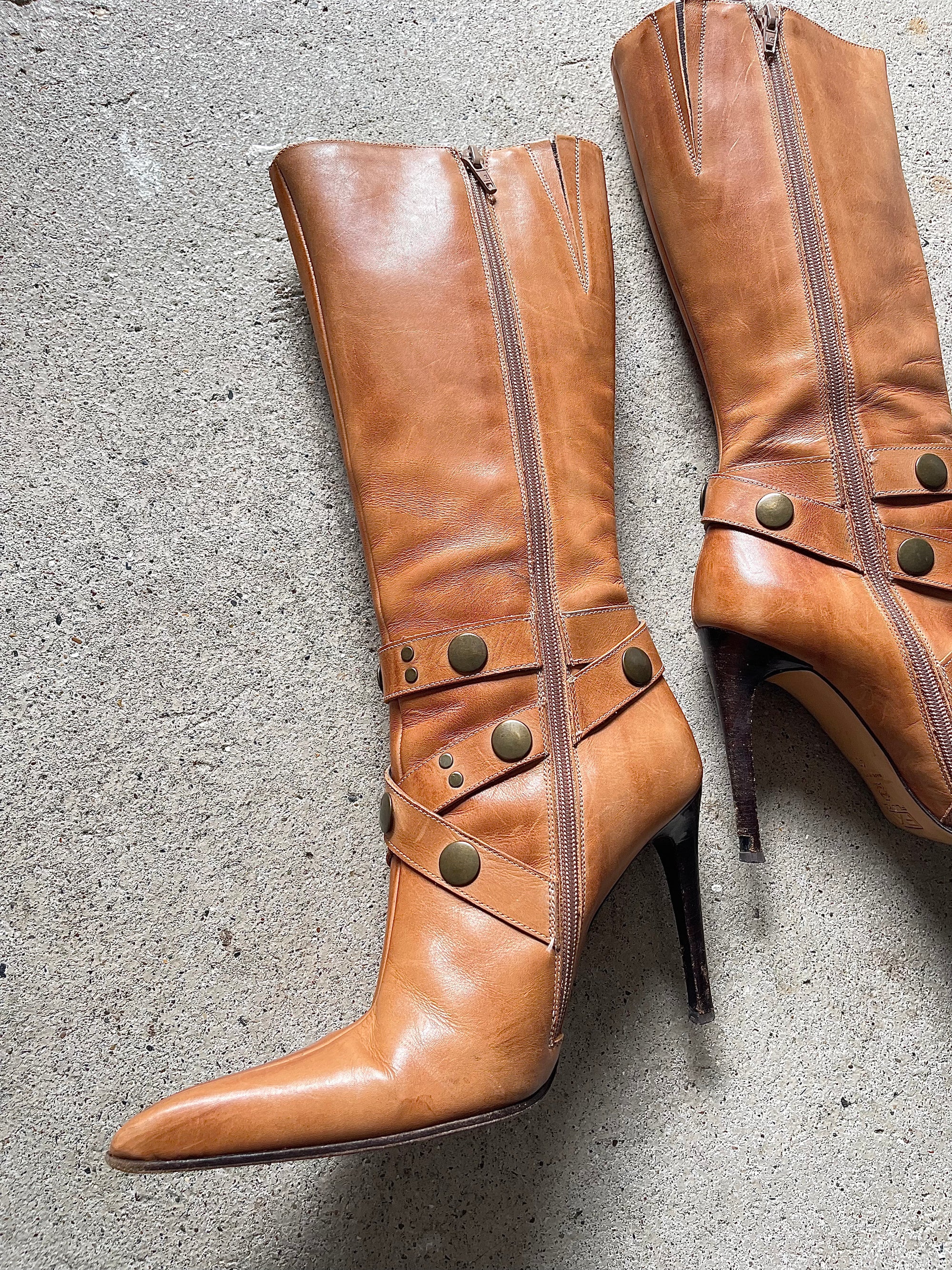528 BOOTS - 40