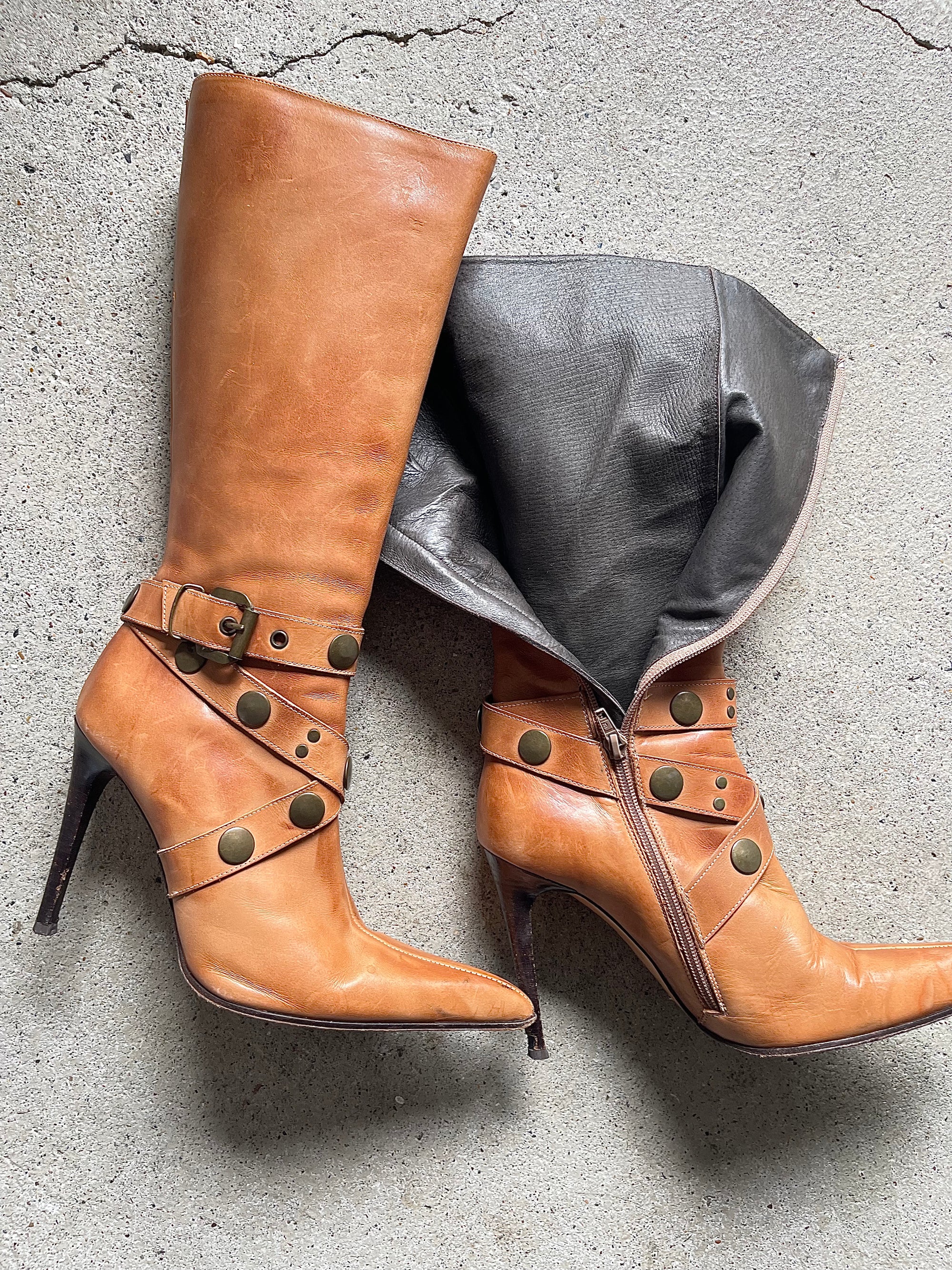528 BOOTS - 40