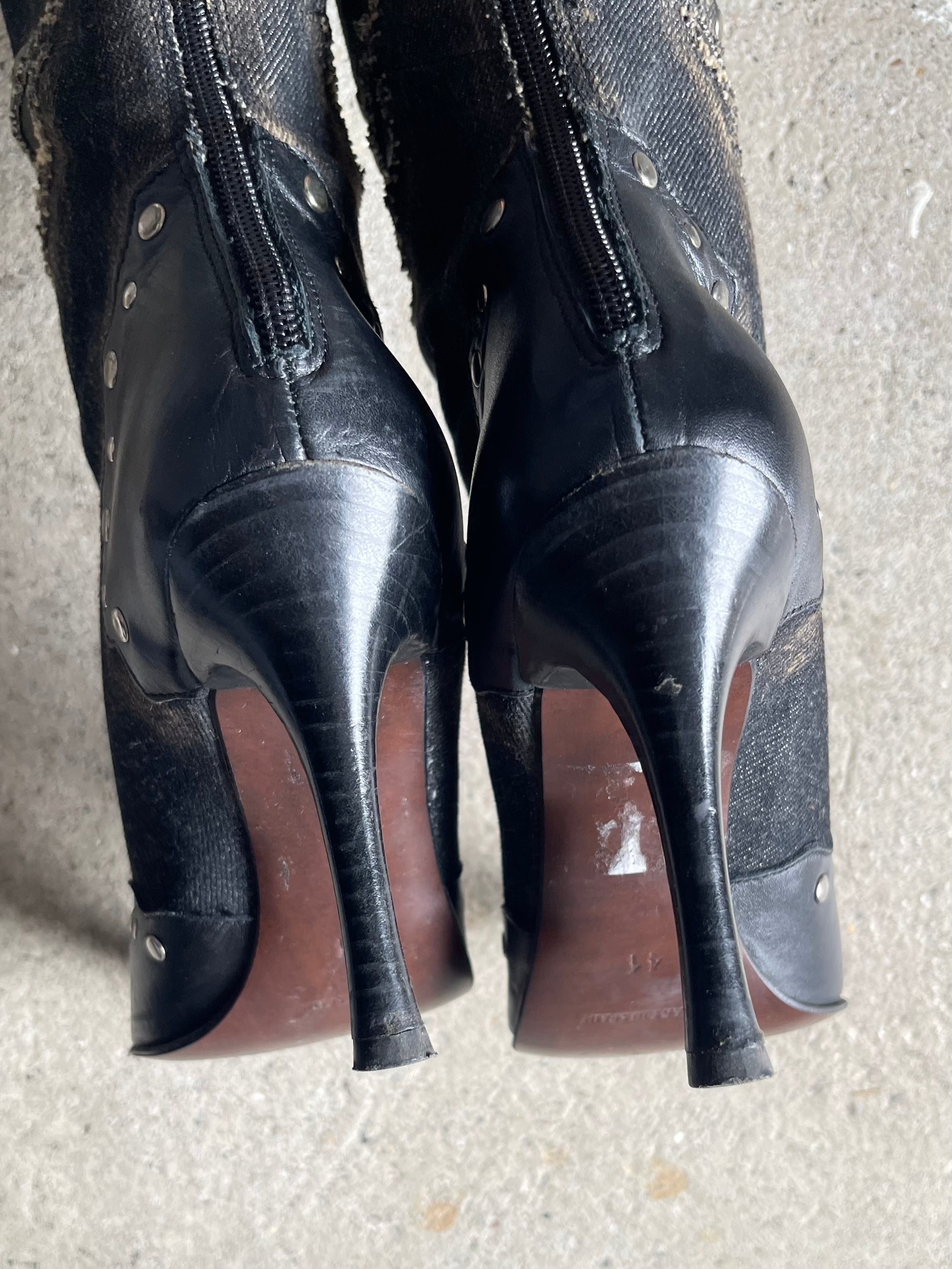 413 BOOTS - 41