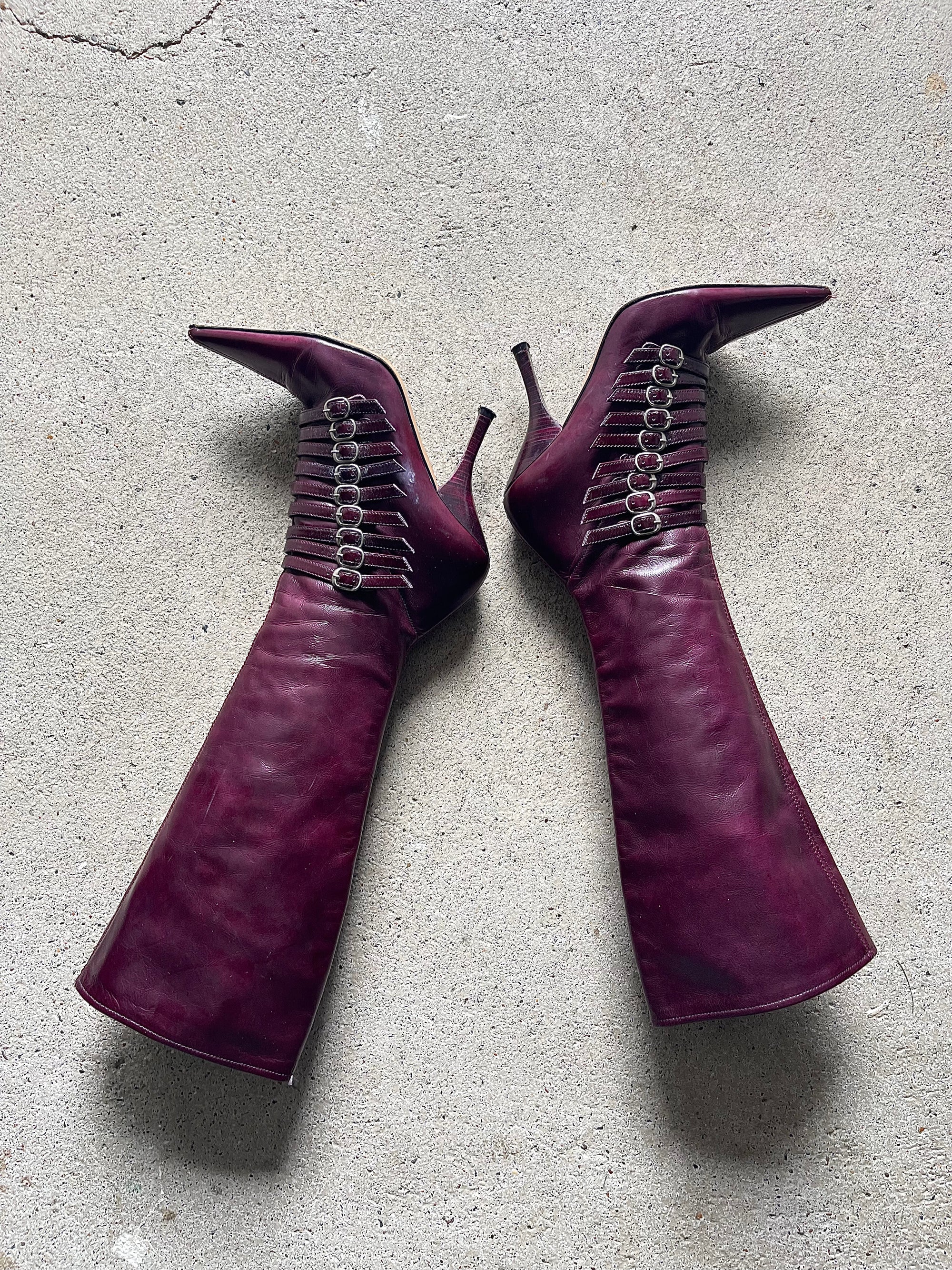 373 BOOTS - 37