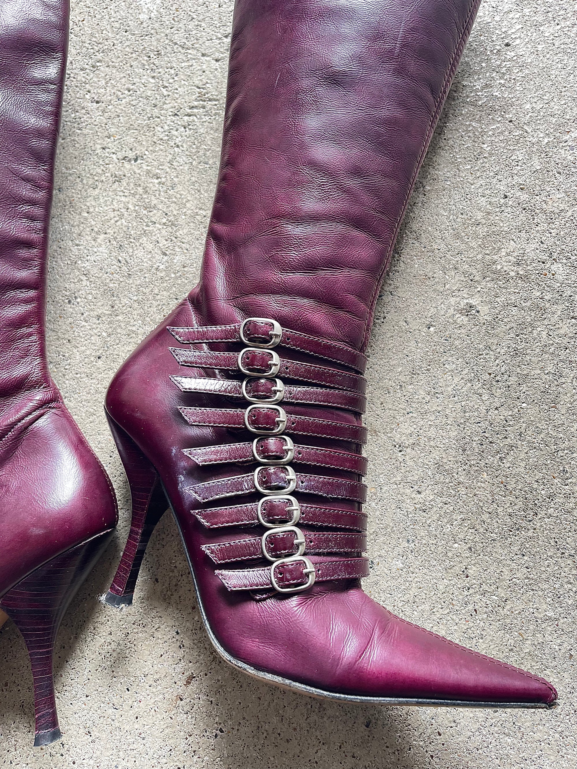 373 BOOTS - 37