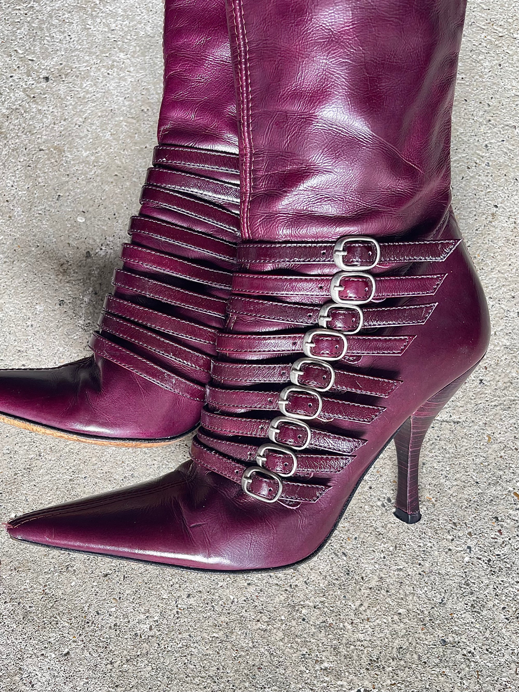 373 BOOTS - 37