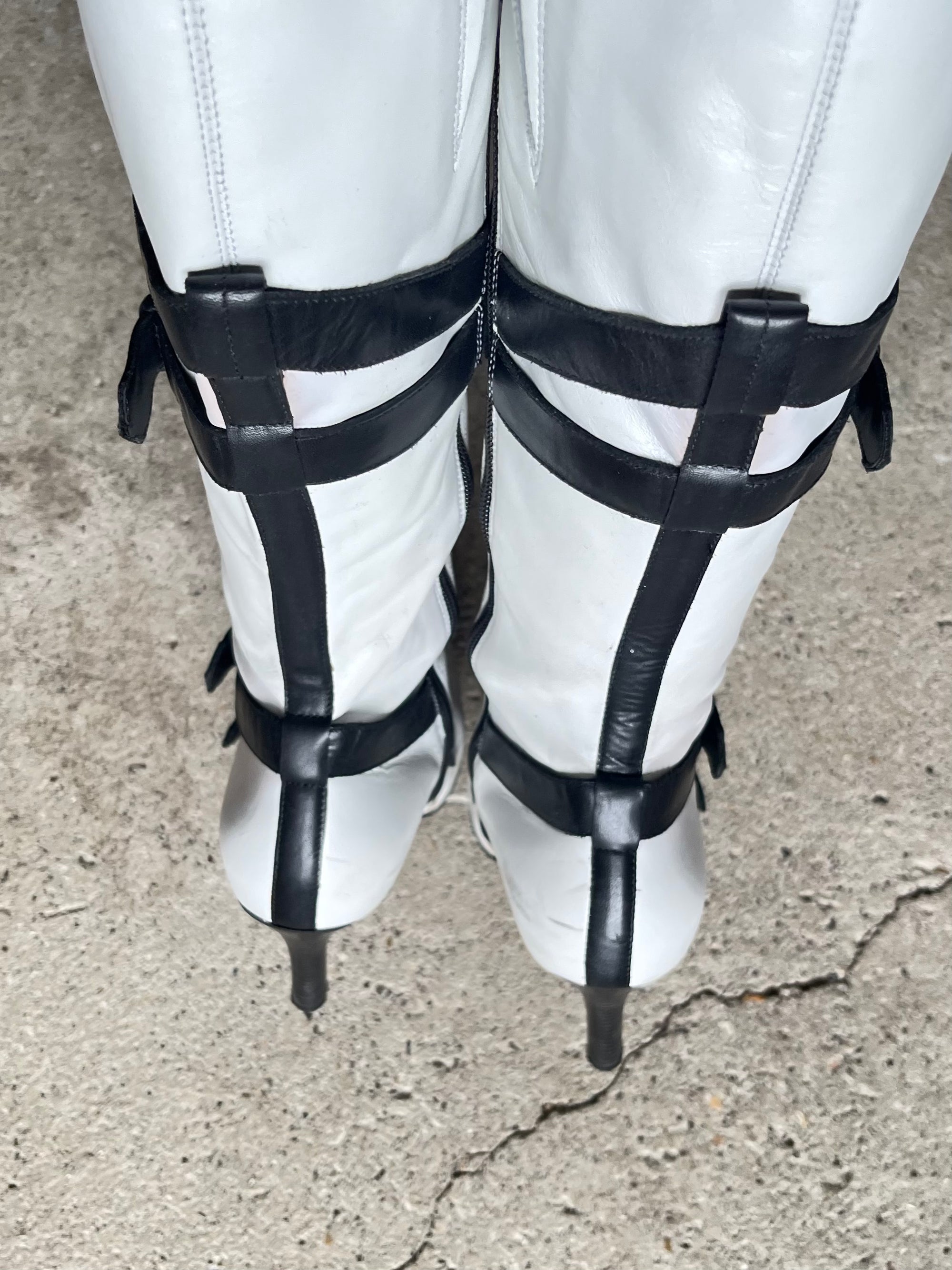 524 BOOTS - 39